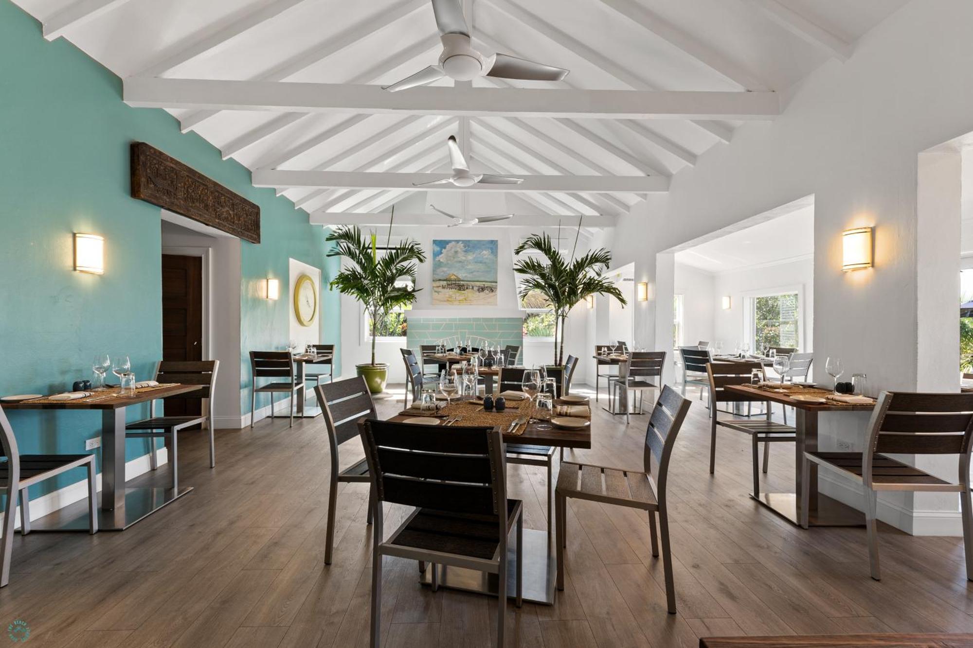 Romora Bay Resort & Marina Dunmore Town Exterior photo