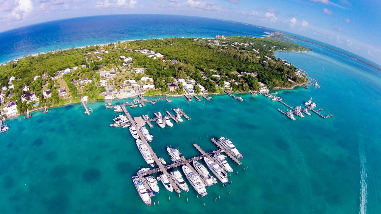 Romora Bay Resort & Marina Dunmore Town Exterior photo